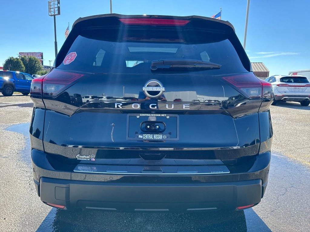 New 2026 Nissan Rogue SV w/ SV Premium Package image 4