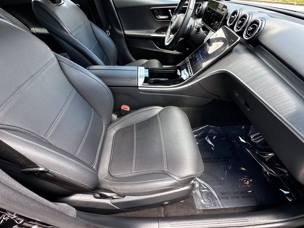 Certified 2025 Mercedes-Benz C 300 4MATIC Sedan image 16