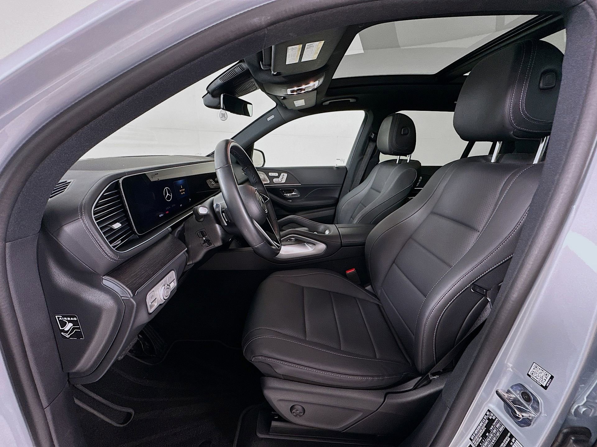Certified 2025 Mercedes-Benz GLS 450 4MATIC image 23