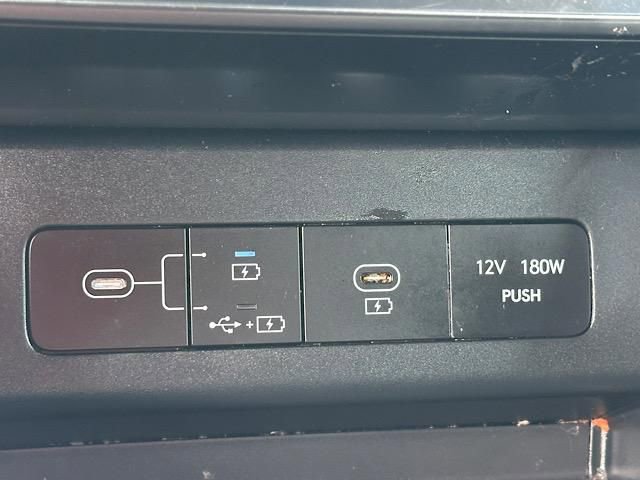 Used 2025 Hyundai Sonata SEL FWD image 24