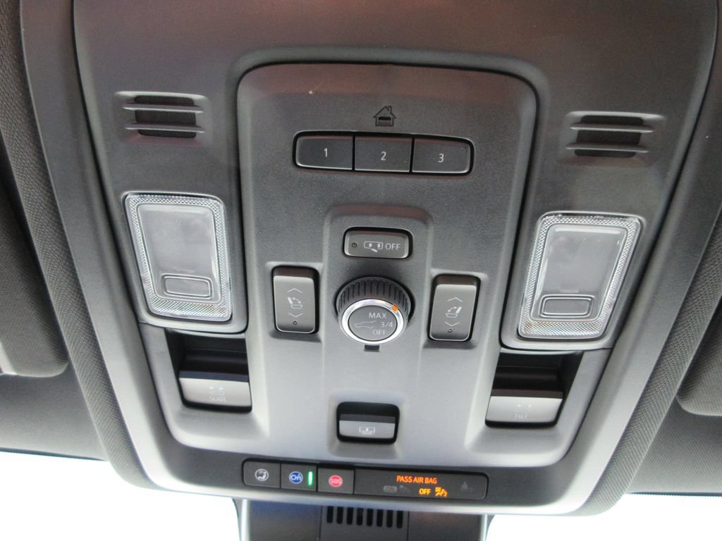 Certified 2023 Chevrolet Tahoe RST w/ Luxury Package AWD/4WD image 34