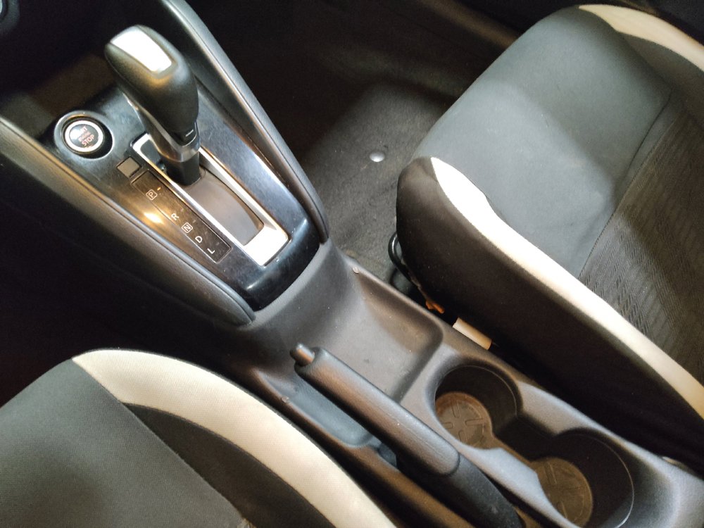 Used 2021 Nissan Versa SV FWD image 26