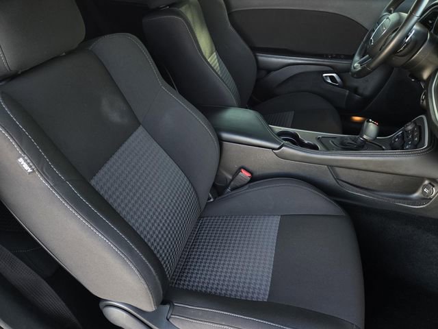 Used 2022 Dodge Challenger GT w/ Blacktop Package image 9