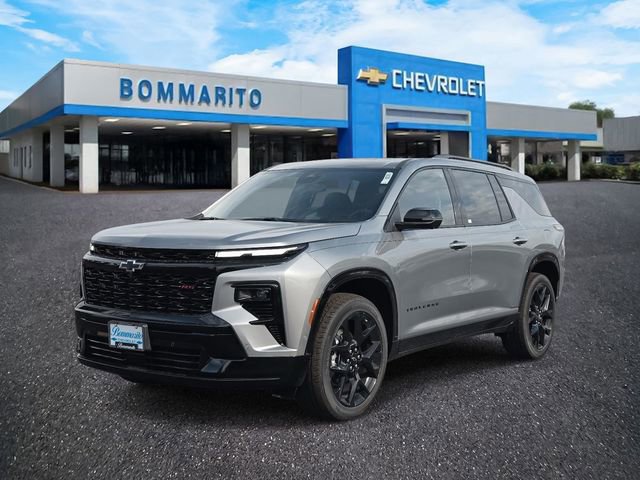 New 2026 Chevrolet Traverse RS w/ LPO, Floor Liner Package image 1