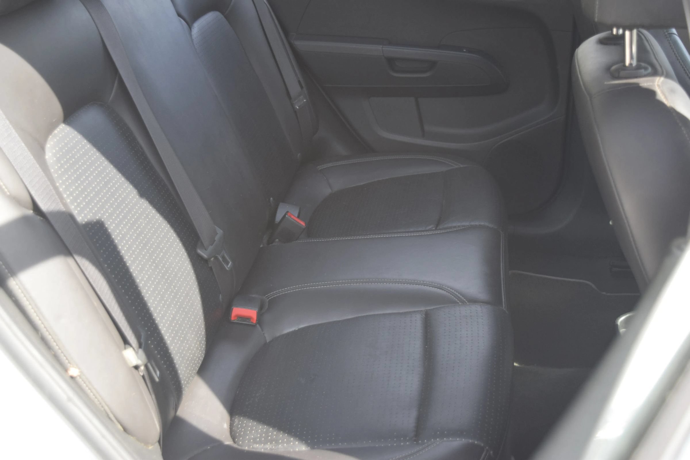 Used 2015 Chevrolet Sonic LTZ FWD image 9