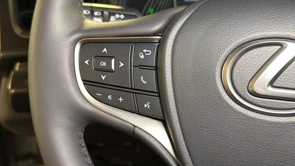 Certified 2023 Lexus UX 250h F Sport w/ Accessory Package (Z2) AWD/4WD image 25