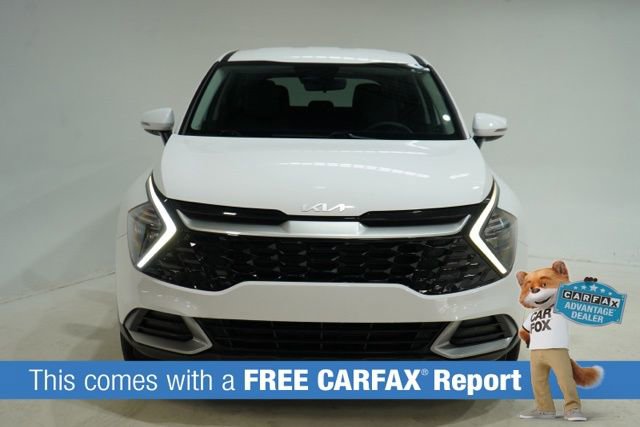 Used 2023 Kia Sportage EX image 2