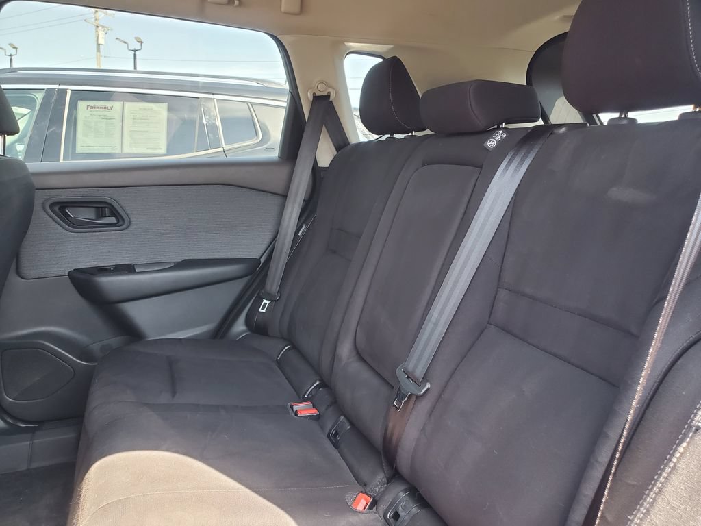 Used 2023 Nissan Rogue S AWD/4WD image 20