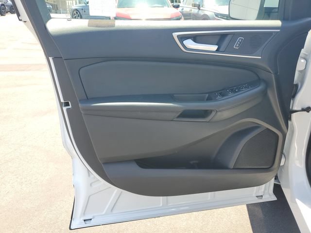 Used 2021 Ford Edge SEL w/ Convenience Package FWD image 18