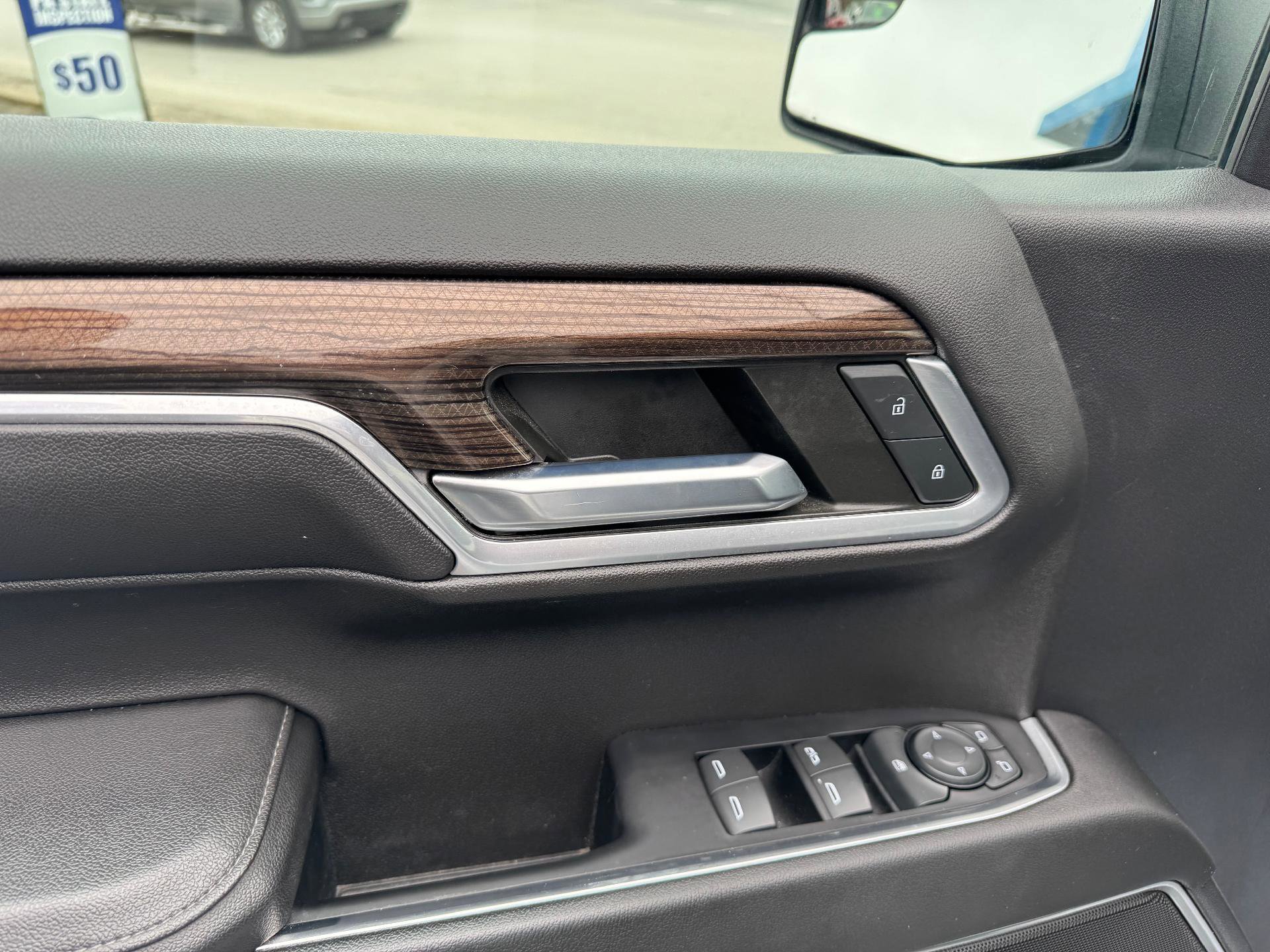 Used 2022 Chevrolet Silverado 1500 LT image 19