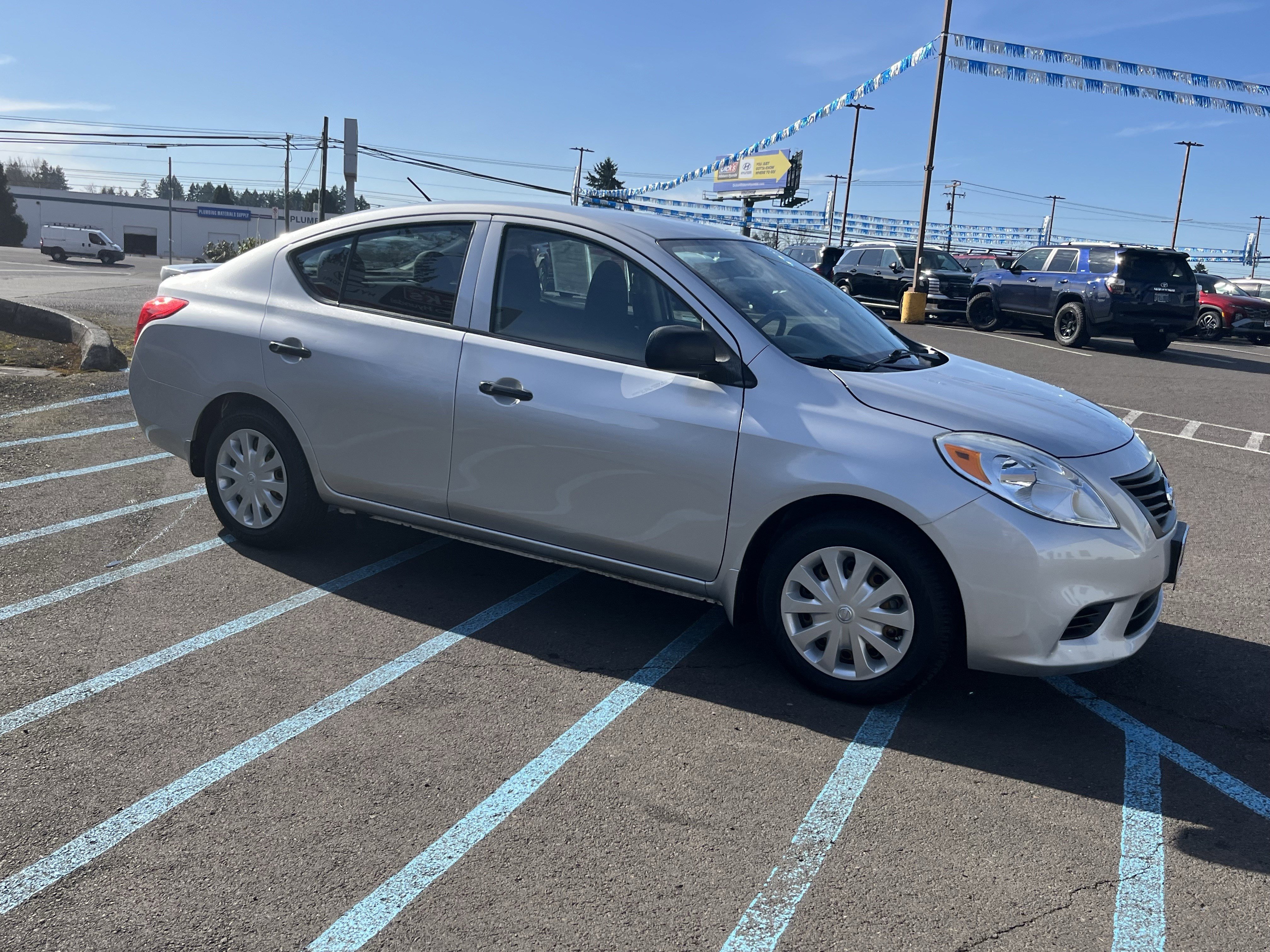 Used 2014 Nissan Versa S Plus image 7