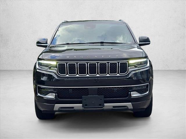 Used 2022 Jeep Wagoneer Series II RWD image 2