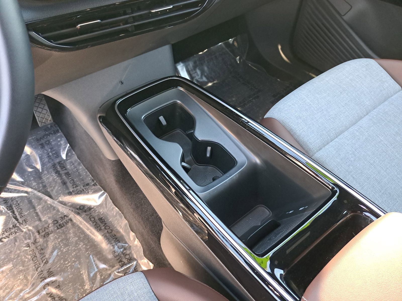 Certified 2023 Volkswagen ID.4 2WD image 24