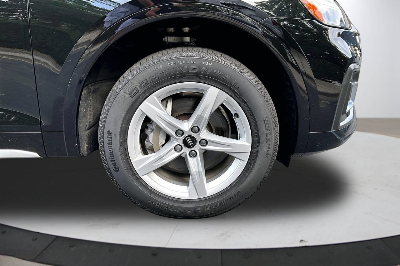 Used 2023 Audi Q5 2.0T Premium w/ Convenience Package AWD/4WD image 33