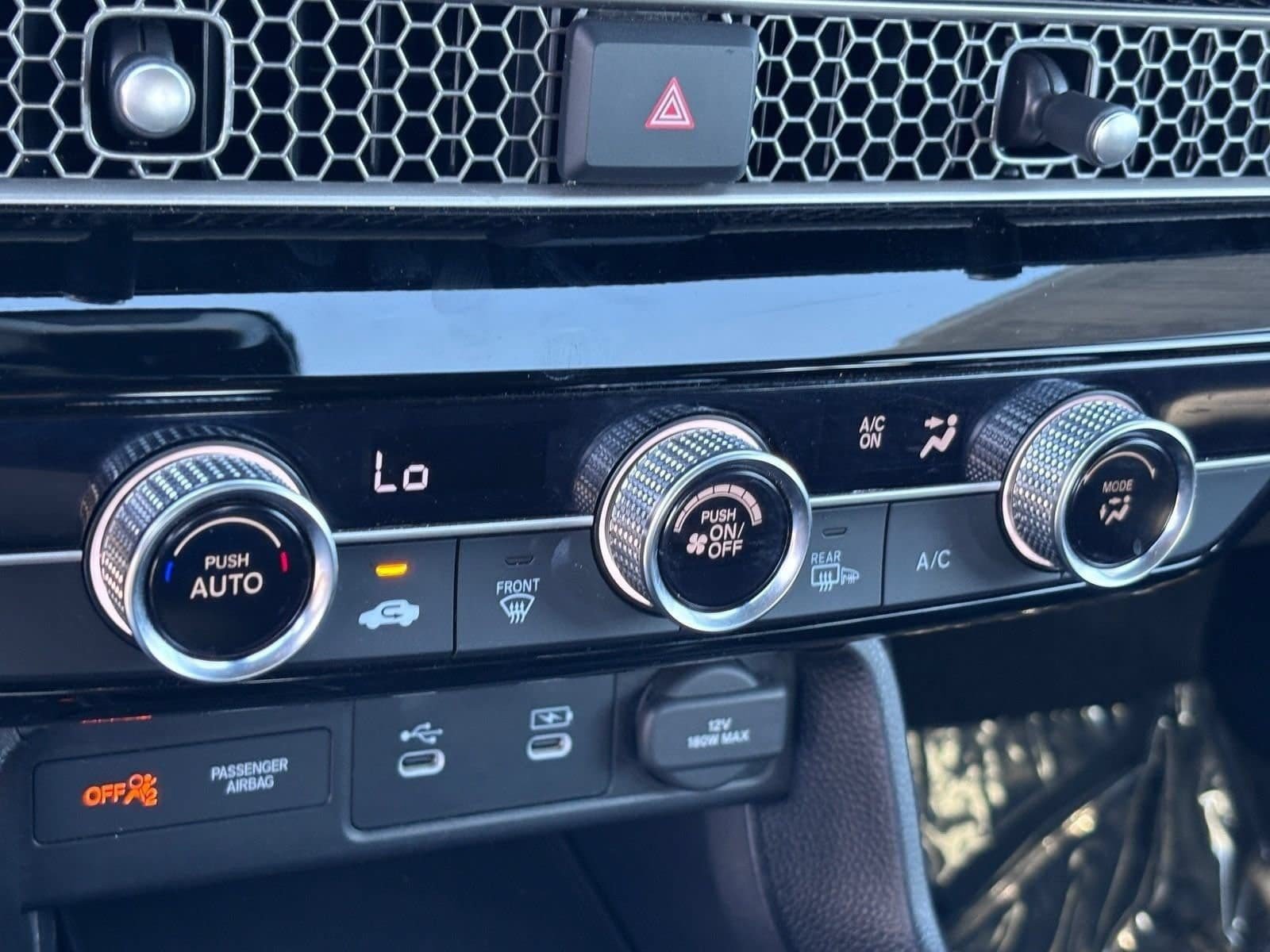 Certified 2025 Honda Civic Sport image 29