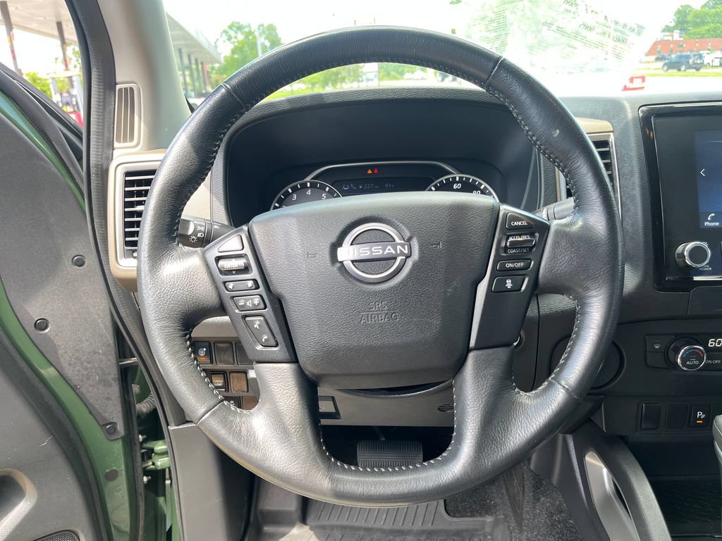 Used 2022 Nissan Frontier SV w/ Technology Package RWD image 24