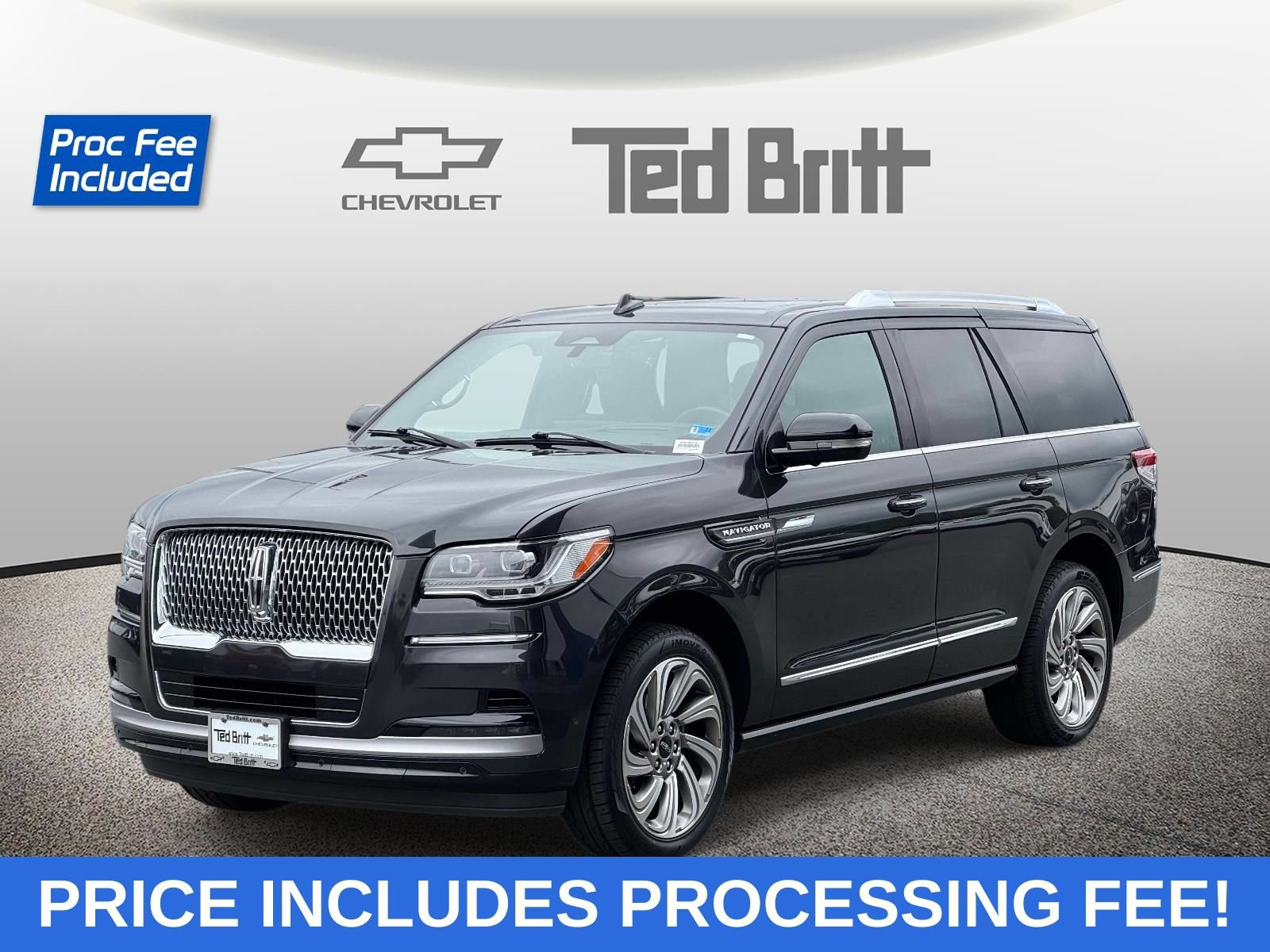 Used 2022 Lincoln Navigator Reserve AWD/4WD image 1