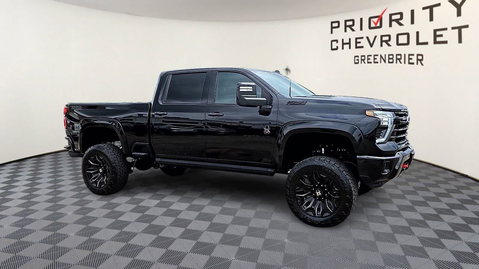 Used 2025 Chevrolet Silverado 2500 LTZ w/ Trail Boss Package AWD/4WD image 2