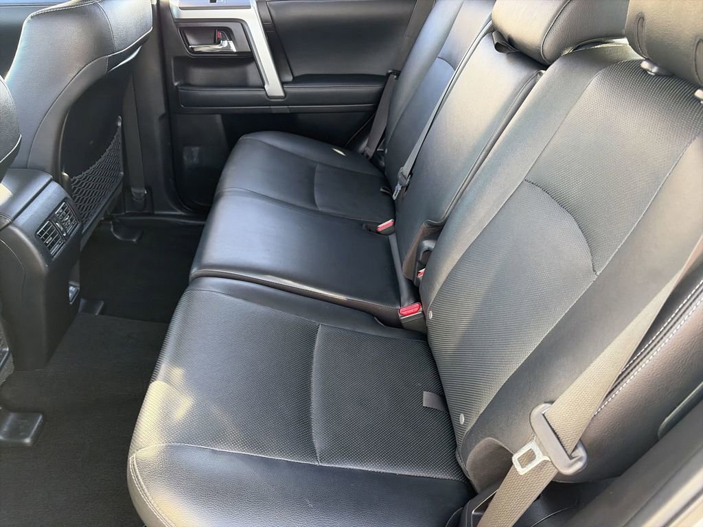 Used 2021 Toyota 4Runner Limited AWD/4WD image 32