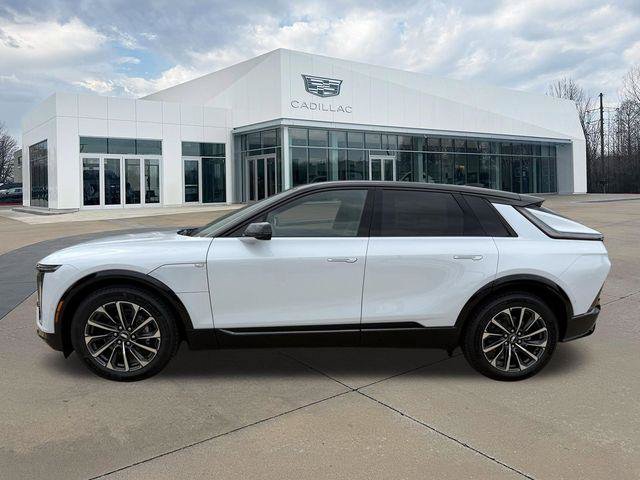 New 2026 Cadillac Lyriq Sport w/ LPO, Floor Liner Package AWD/4WD image 6