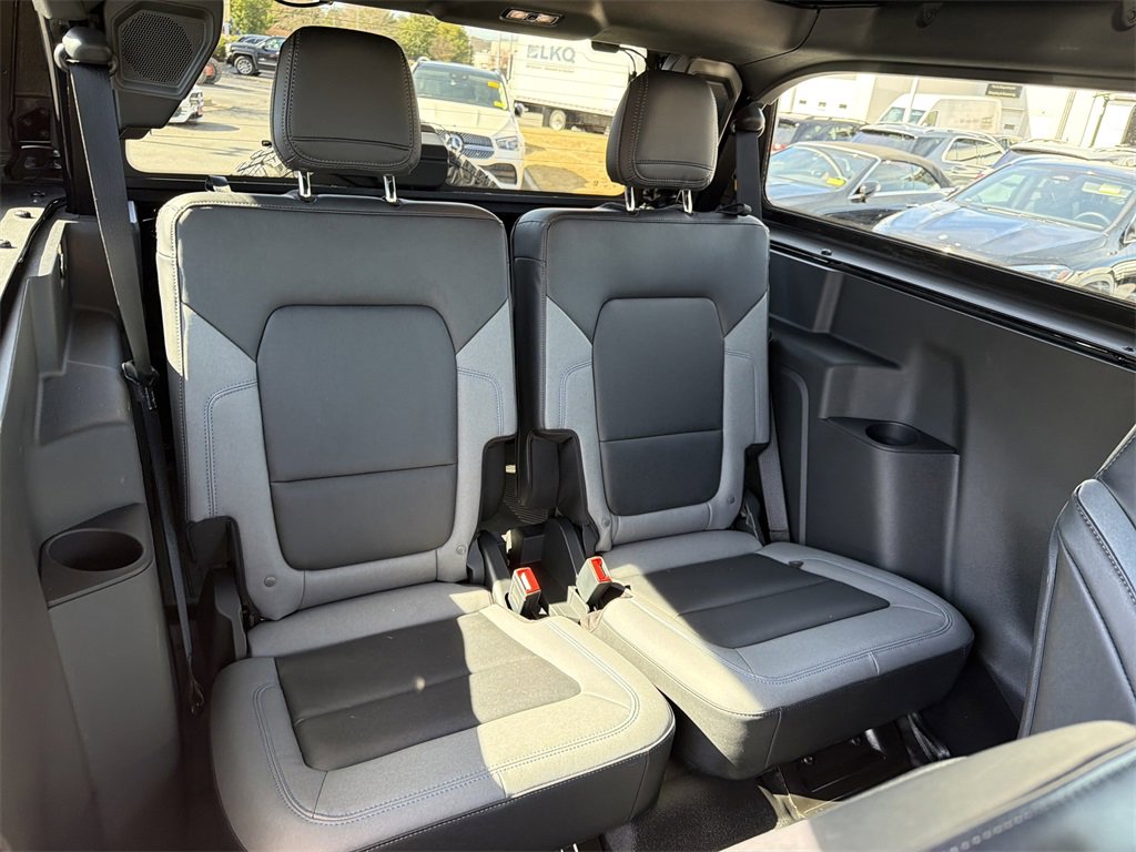 Used 2022 Ford Bronco Black Diamond image 15