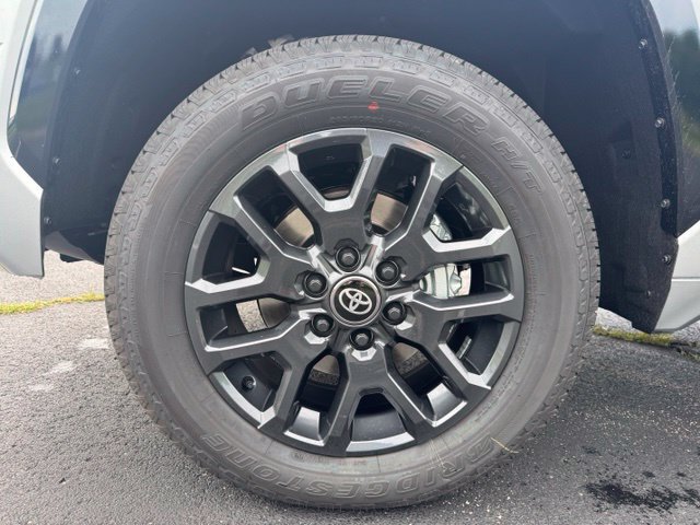 New 2026 Toyota Tundra Platinum AWD/4WD image 12