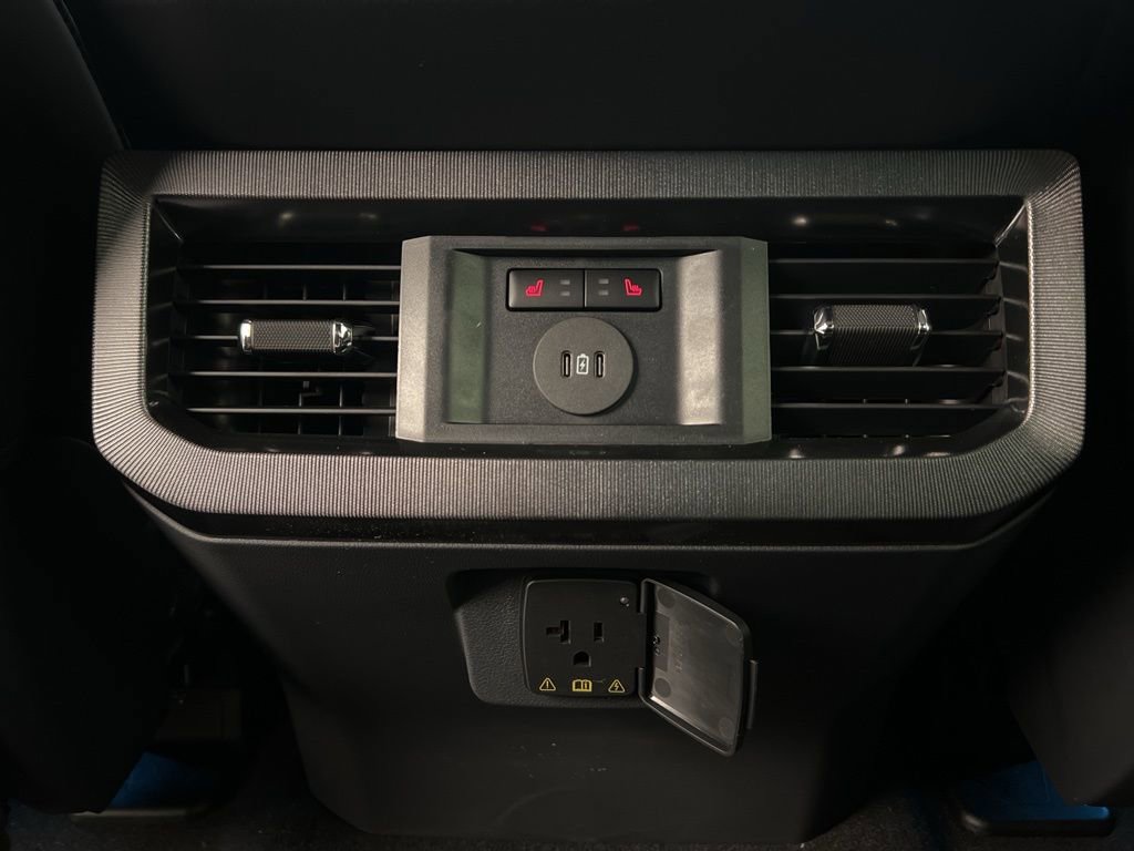 New 2026 Ford F250 Platinum AWD/4WD image 39