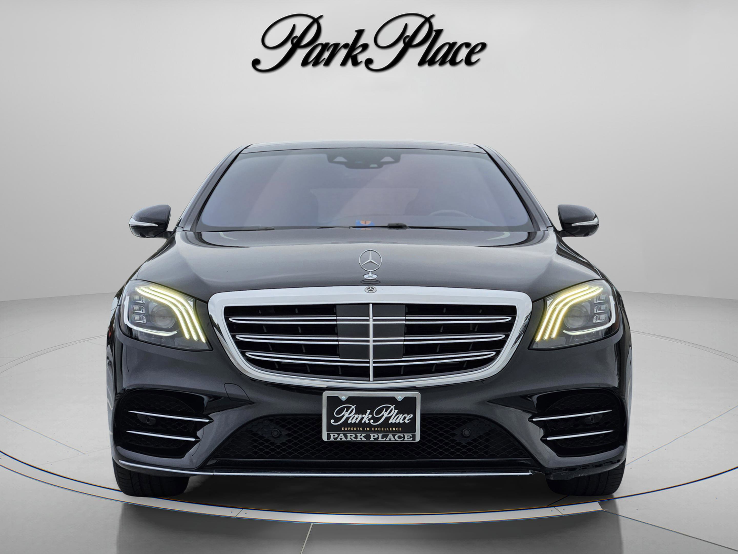 Used 2019 Mercedes-Benz S 560 Sedan image 8