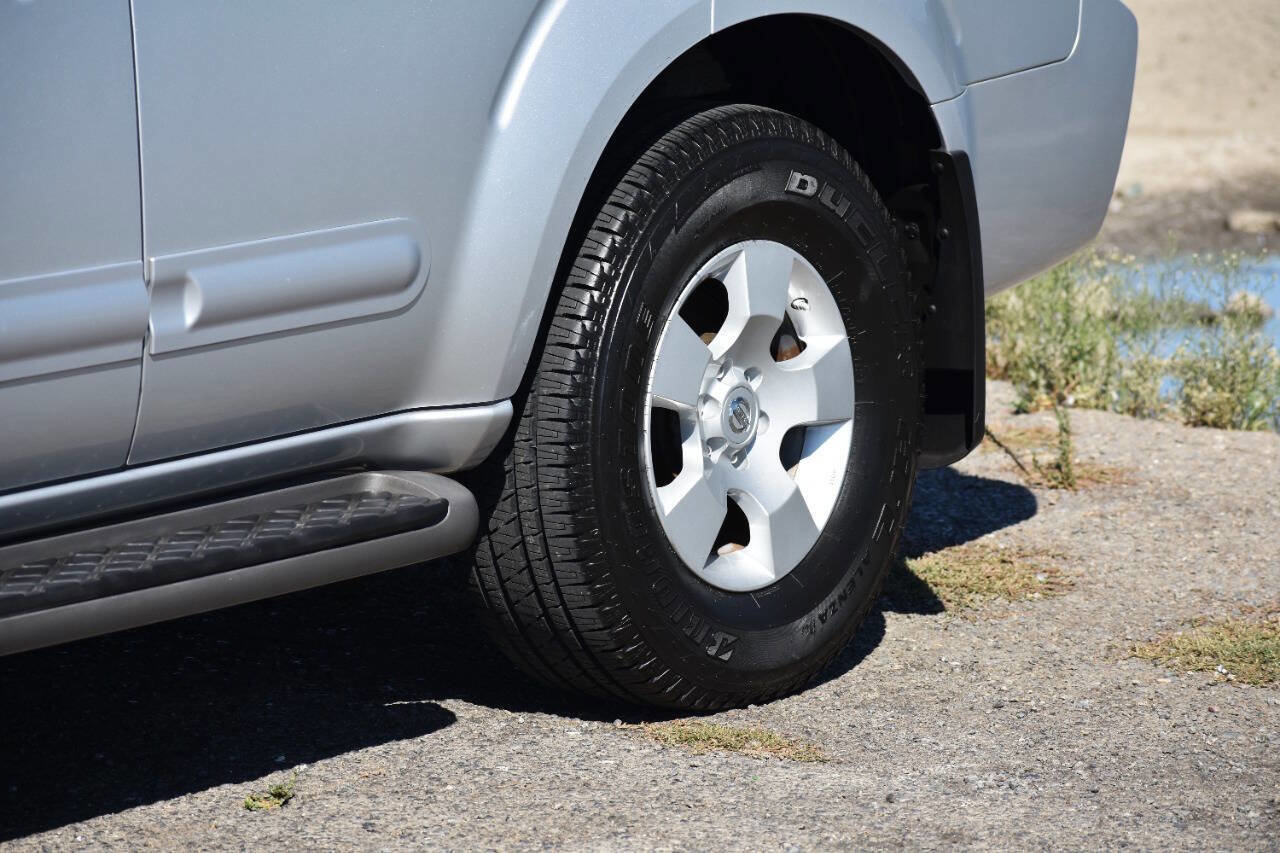 Used 2005 Nissan Pathfinder SE w/ (G01) SE Comfort Pkg image 19