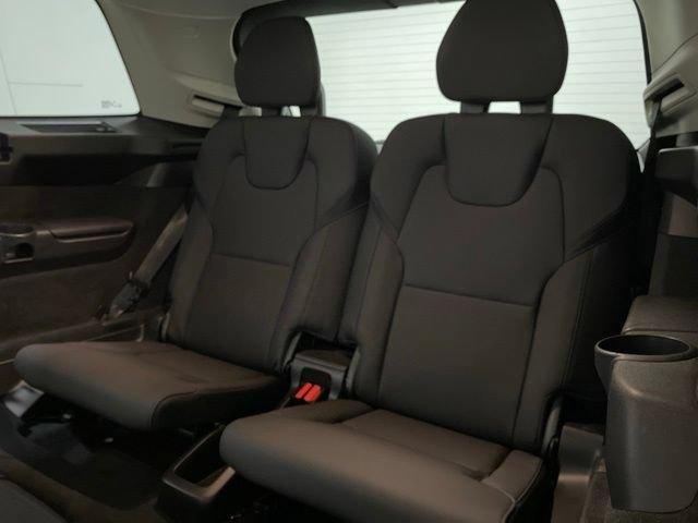 Used 2025 Volvo XC90 B6 Plus AWD/4WD image 79