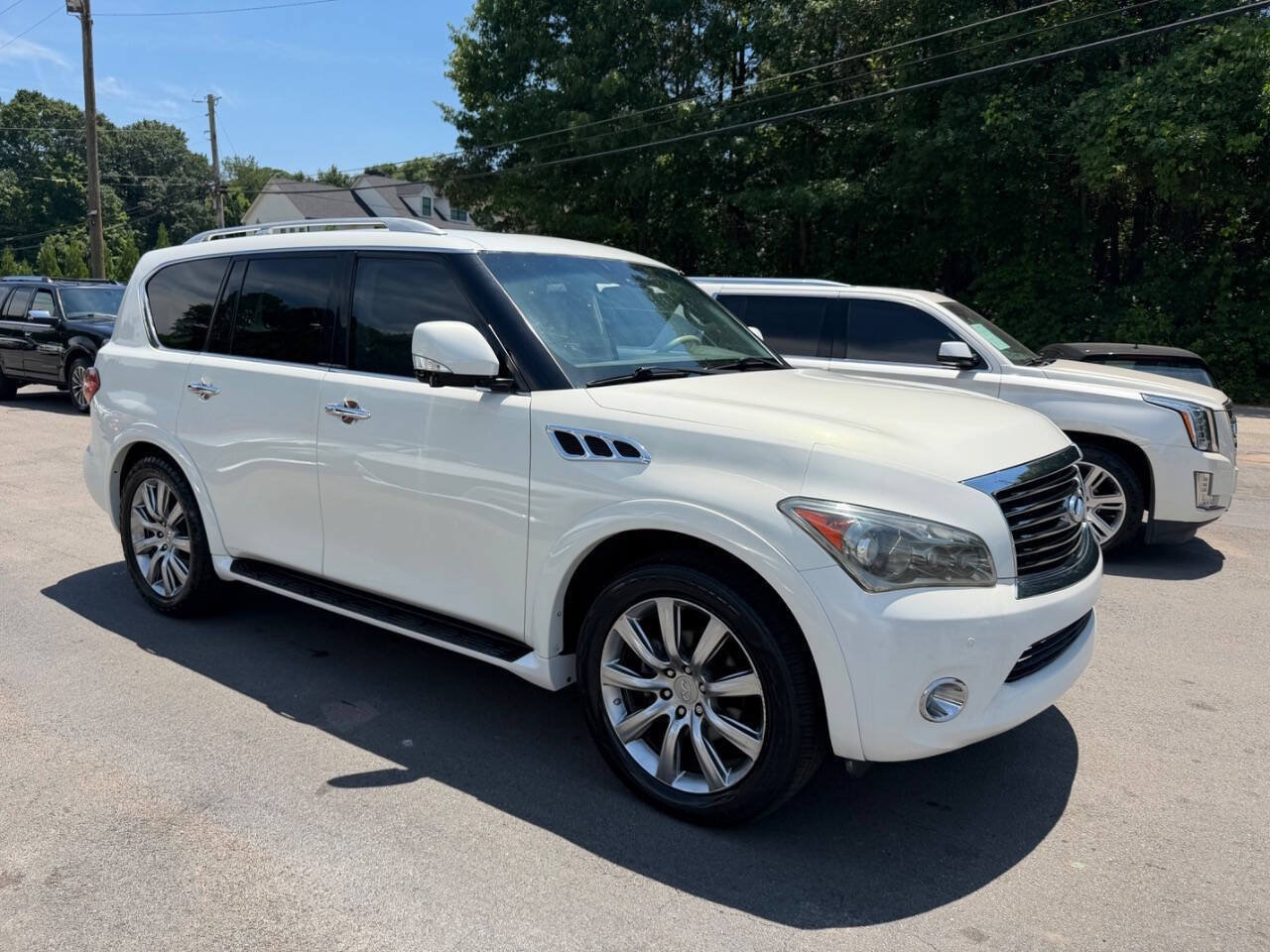 Used 2012 INFINITI QX56 2WD w/ Theater Pkg image 4