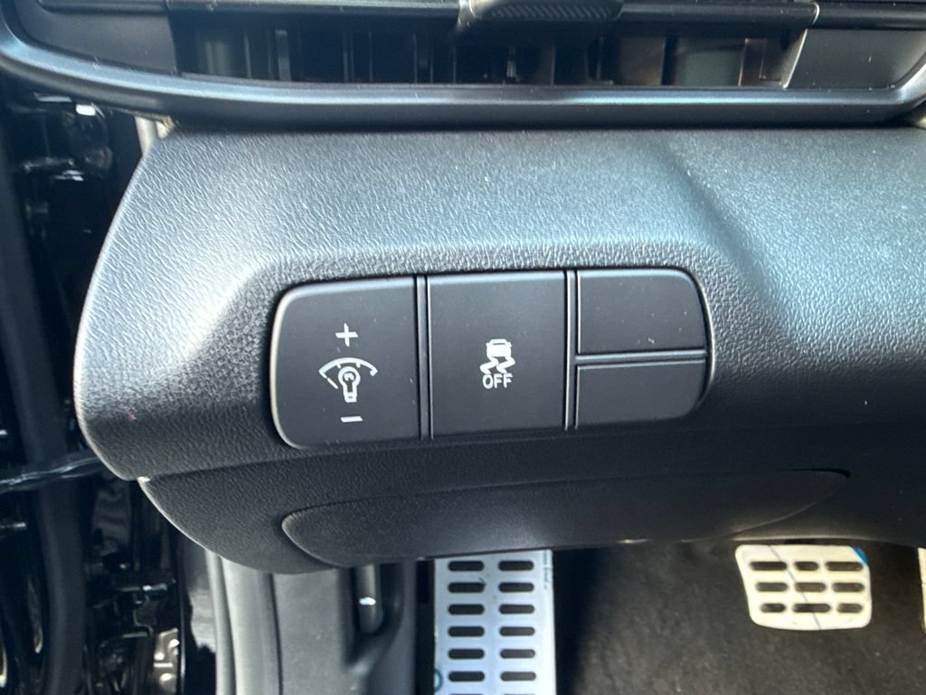 Certified 2026 Hyundai Elantra SEL Sport Premium FWD image 15