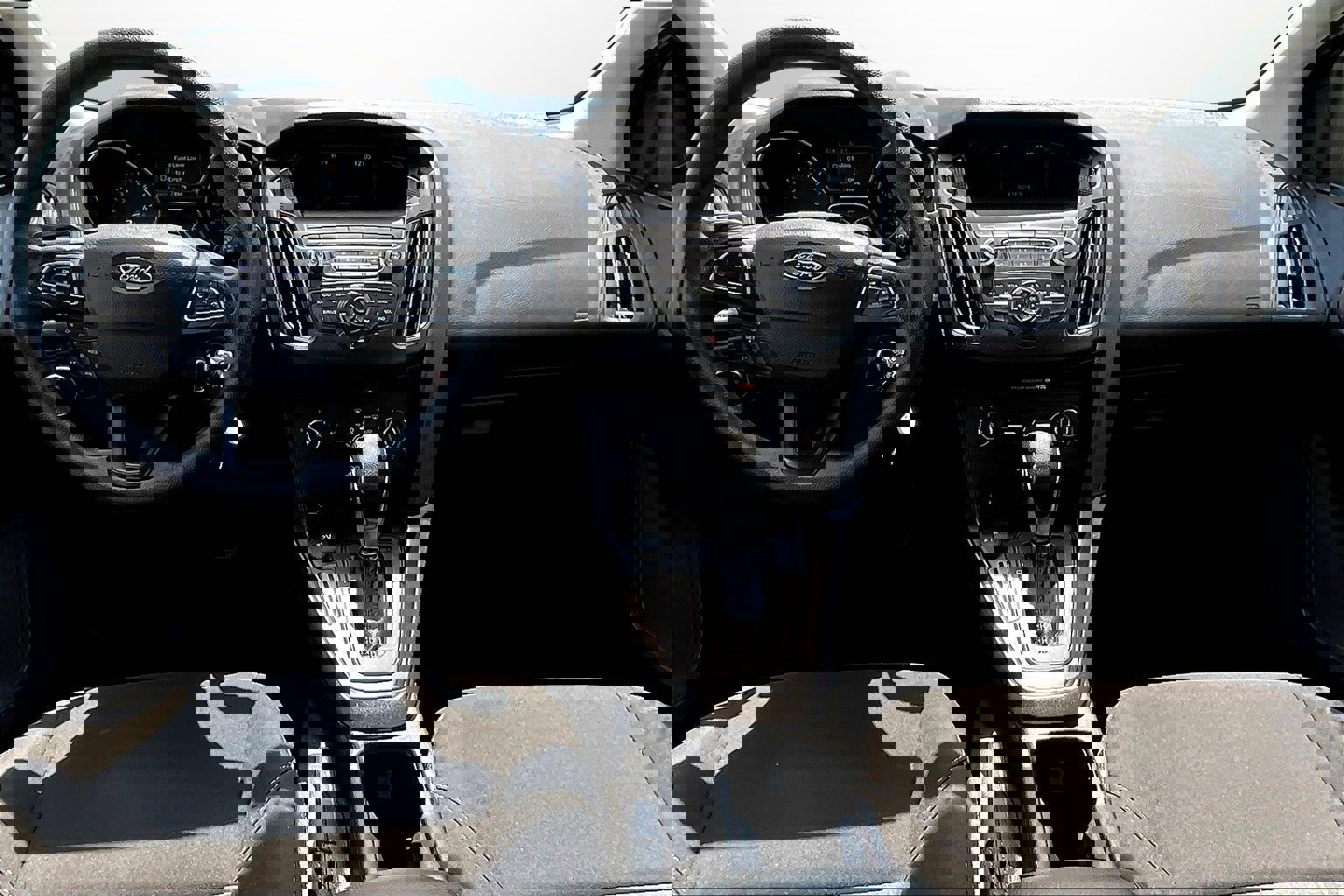 Used 2018 Ford Focus SE image 14