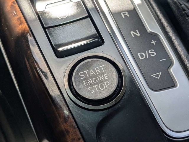 Used 2016 Audi A4 2.0T Premium w/ Convenience Plus Package FWD image 25