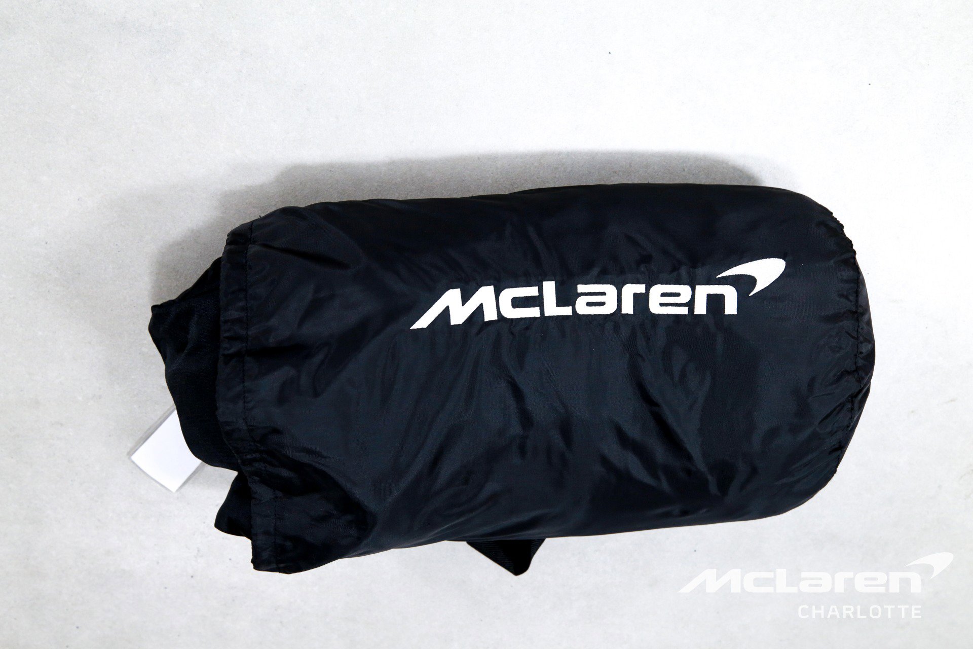 Used 2023 McLaren Artura image 21