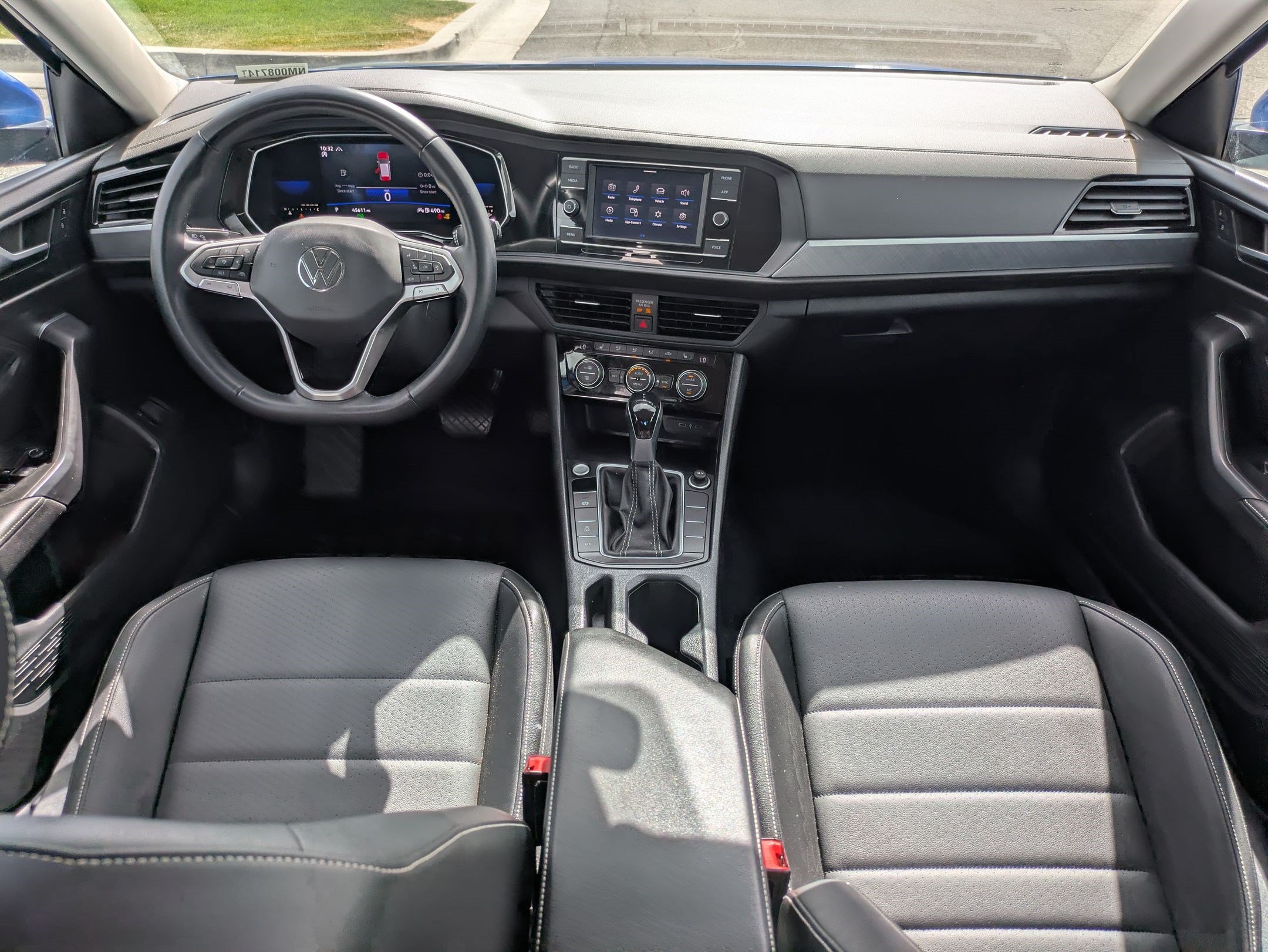 Used 2022 Volkswagen Jetta SE FWD image 30