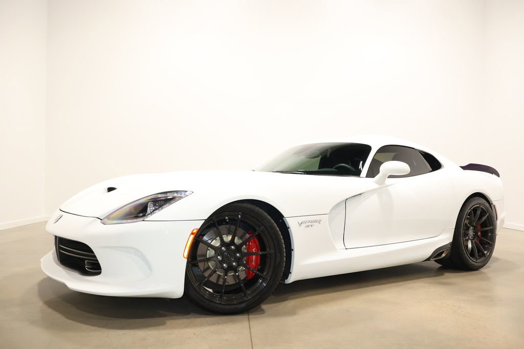 Used 2015 Dodge Viper w/ Quick Order Package 22J GT image 2
