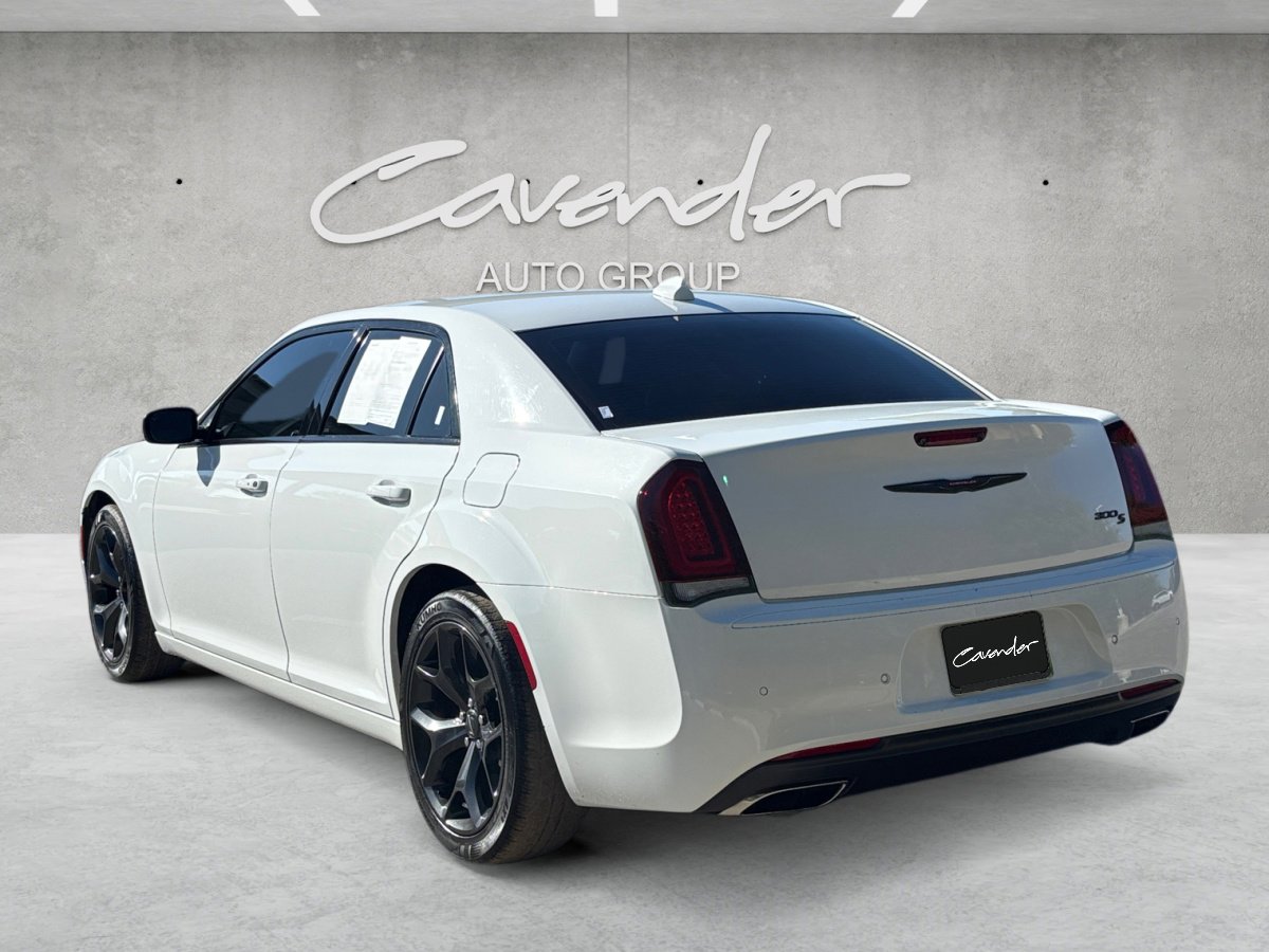 Used 2021 Chrysler 300 S image 16