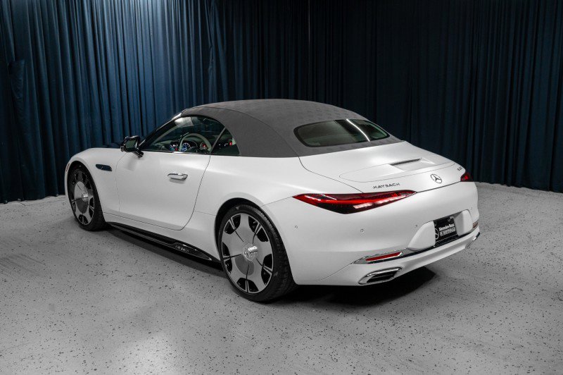 Certified 2026 Mercedes-Benz Maybach SL 680 image 14