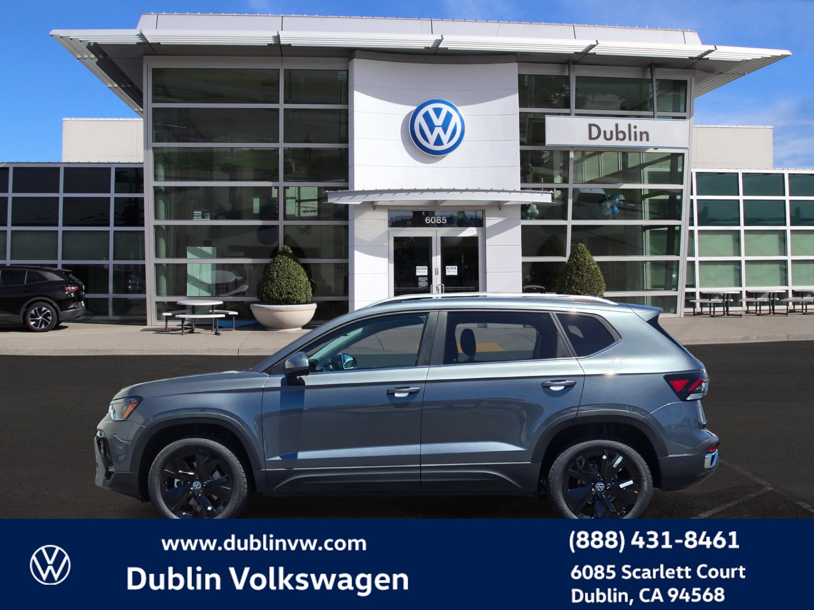 New 2026 Volkswagen Taos SE FWD image 7