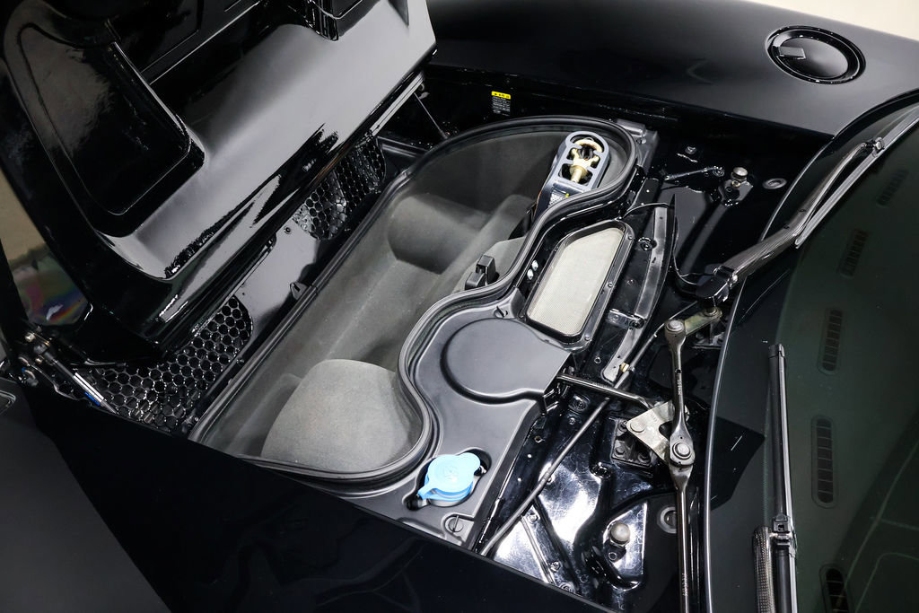 Used 2006 Ford GT RWD image 68
