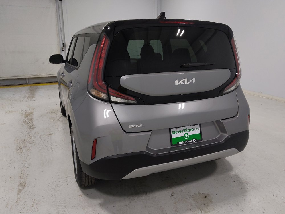 Used 2025 Kia Soul LX image 6