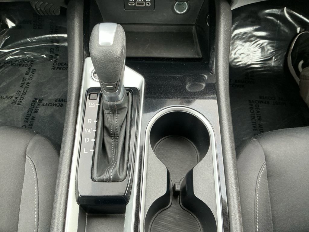 Used 2024 Nissan Altima 2.5 SV image 17