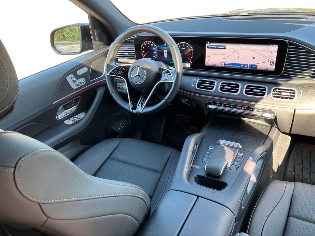 Used 2025 Mercedes-Benz GLE 350 4MATIC image 36