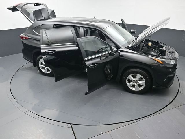 Certified 2025 Toyota Highlander LE image 58