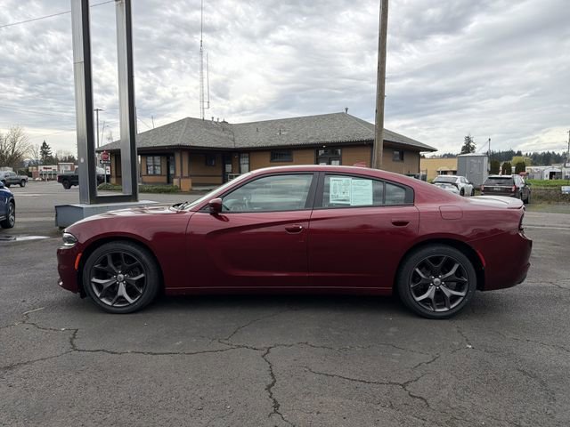 Used 2017 Dodge Charger SXT w/ Rallye Group image 2