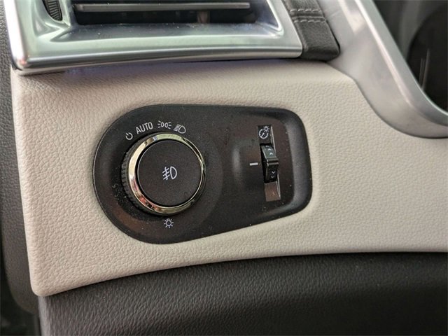 Used 2013 Cadillac SRX Premium image 14