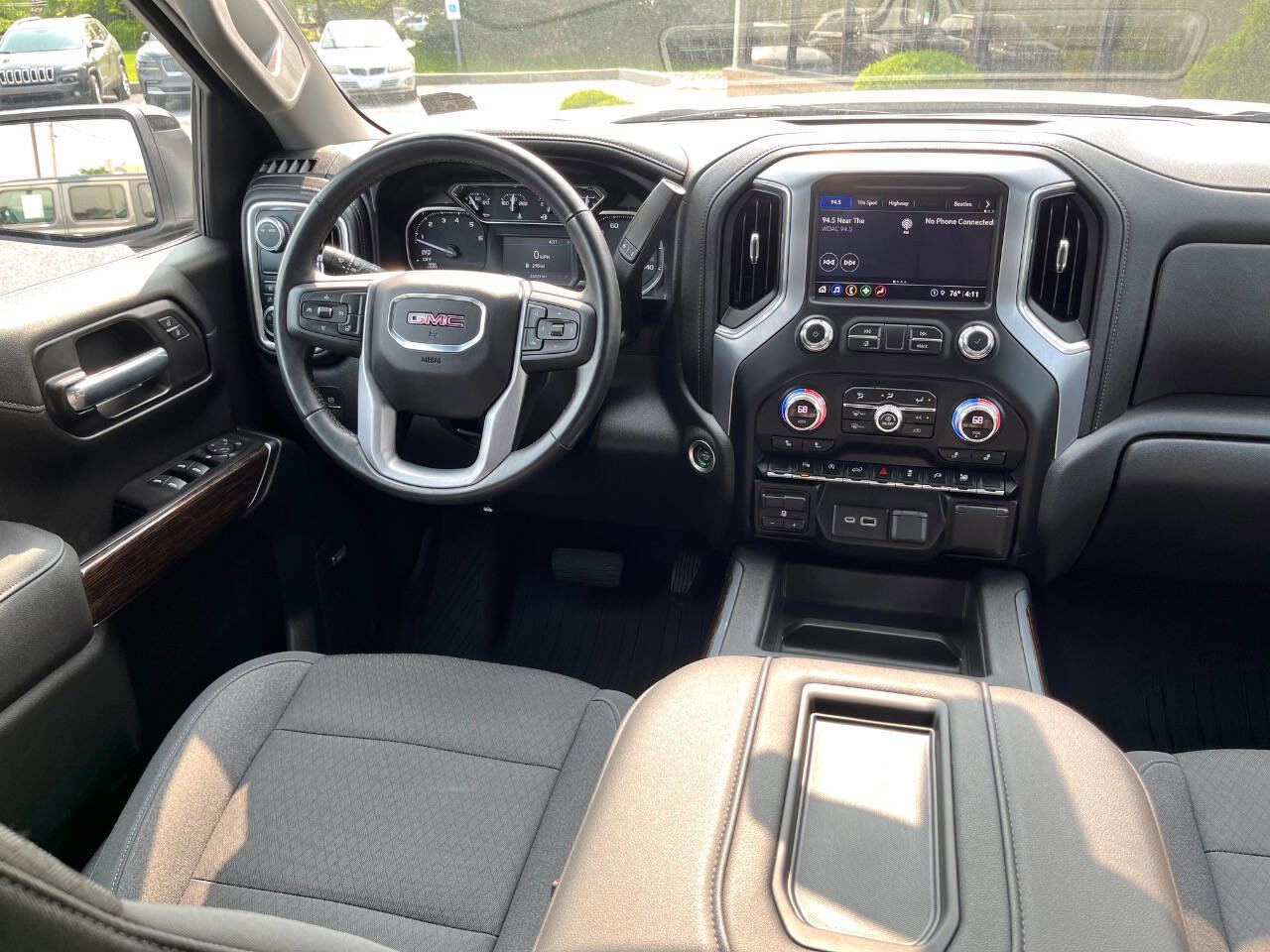 Used 2021 GMC Sierra 1500 Elevation w/ Preferred Package image 7