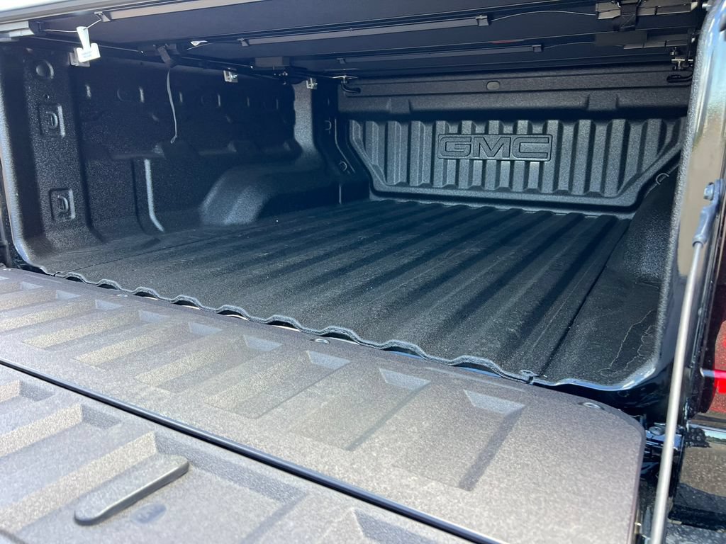 New 2026 GMC Canyon Denali AWD/4WD image 8