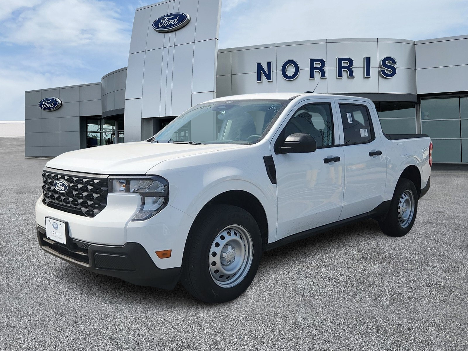 New 2026 Ford Maverick XL w/ Equipment Group 101A AWD/4WD image 2